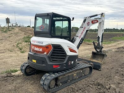 Construction Equipment/Commercial Vehicles